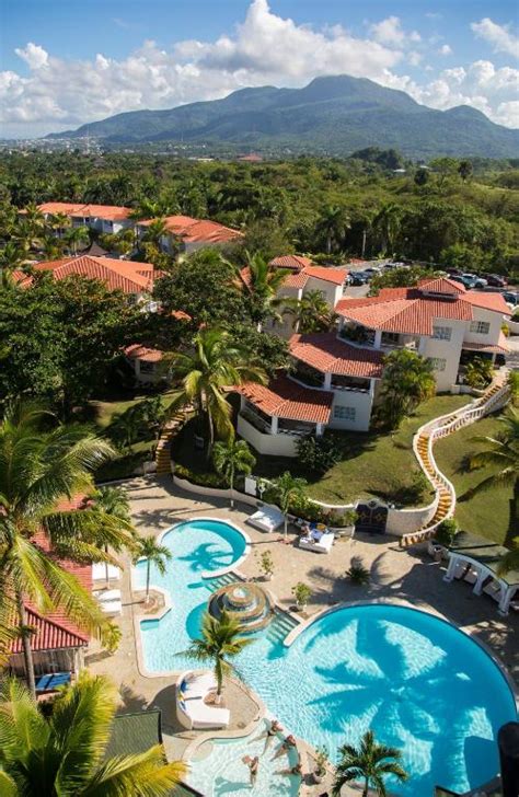 crown suites puerto plata.